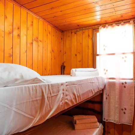 M E R House Margine Rosso *