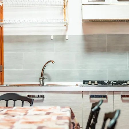 M E R House Margine Rosso Kompleks wypoczynkowy Su Forti