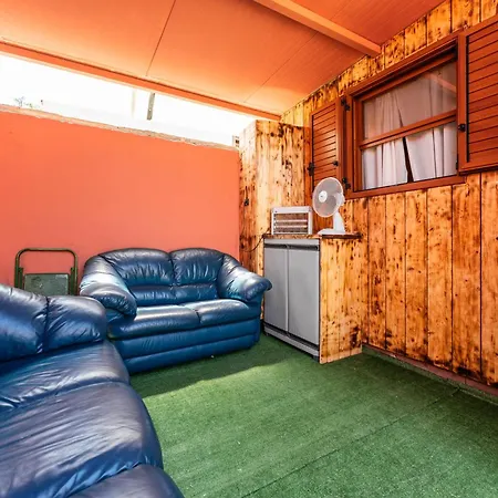 M E R House Margine Rosso Parco vacanze